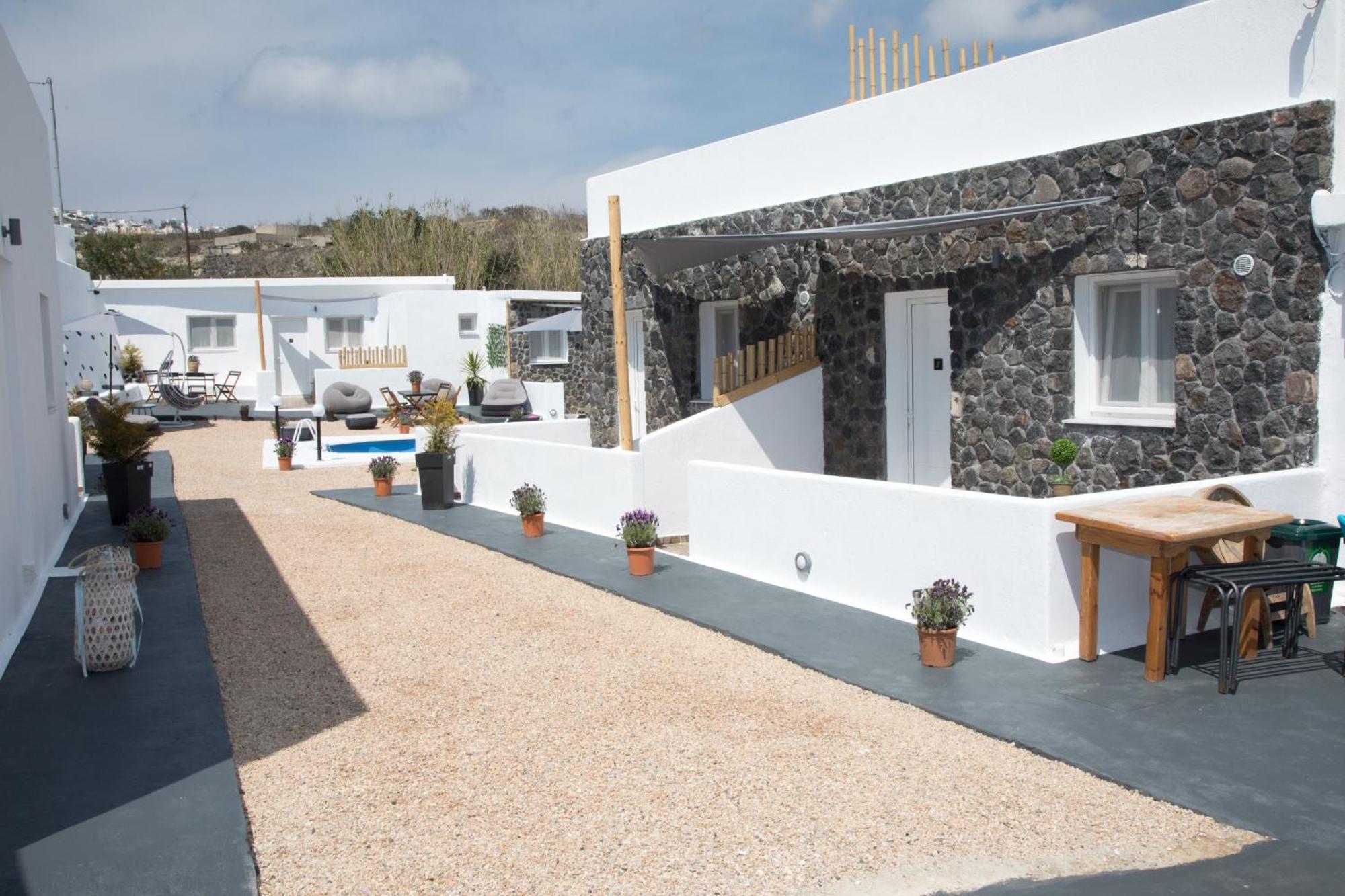 Village Anto Fira Exterior photo